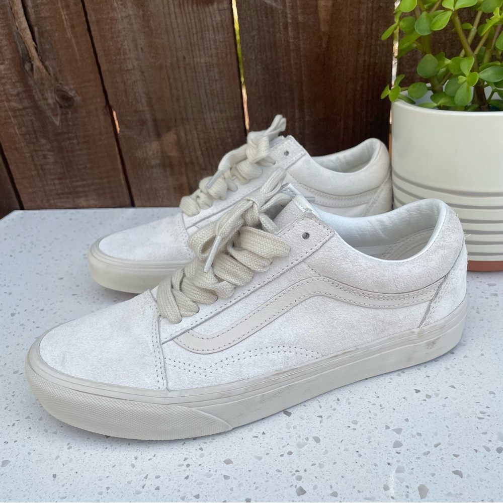 VANS Suede Old Skool Shoe